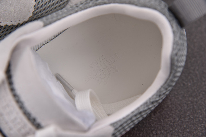 H**mes bouncing sneaker