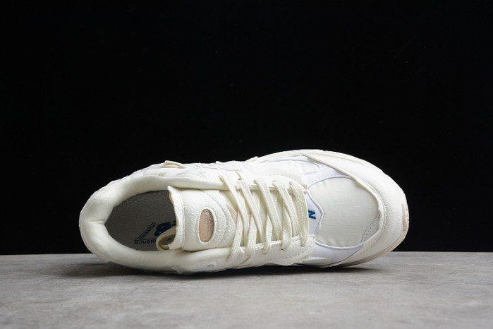 New Balance 2002R Protection Pack Sea Salt M2002RDC