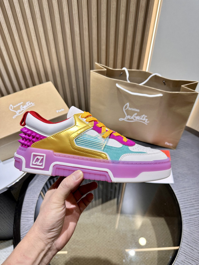 CLBSNEAKER