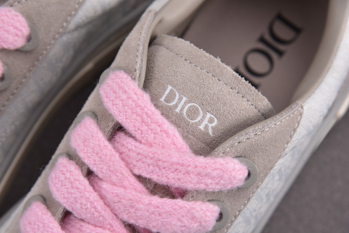 DR B33 SNEAKER