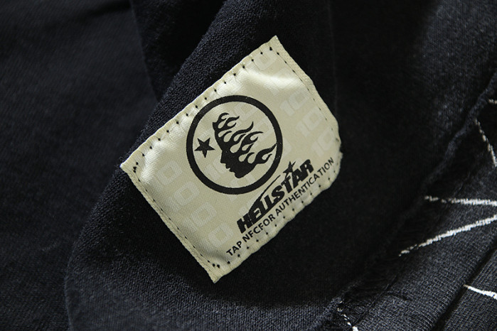 He11star T-shirt 24043008