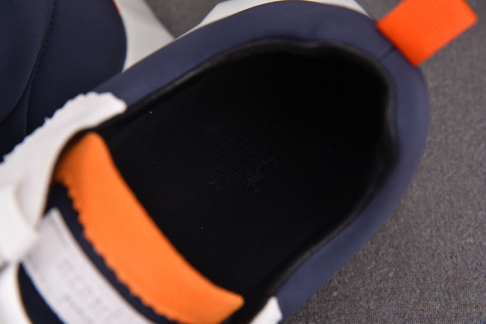 H**mes bouncing sneaker