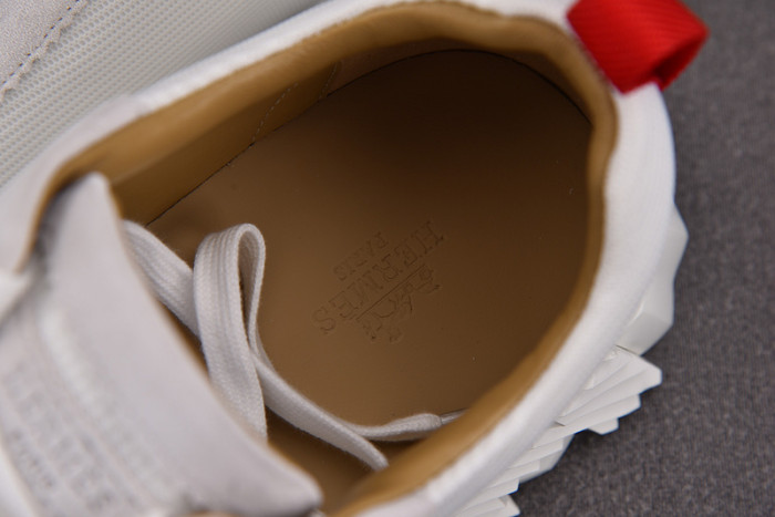 H**mes bouncing sneaker
