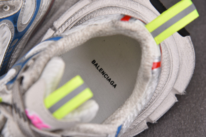 BLCG 3XL SNEAKER 734731 W3XL5 9645