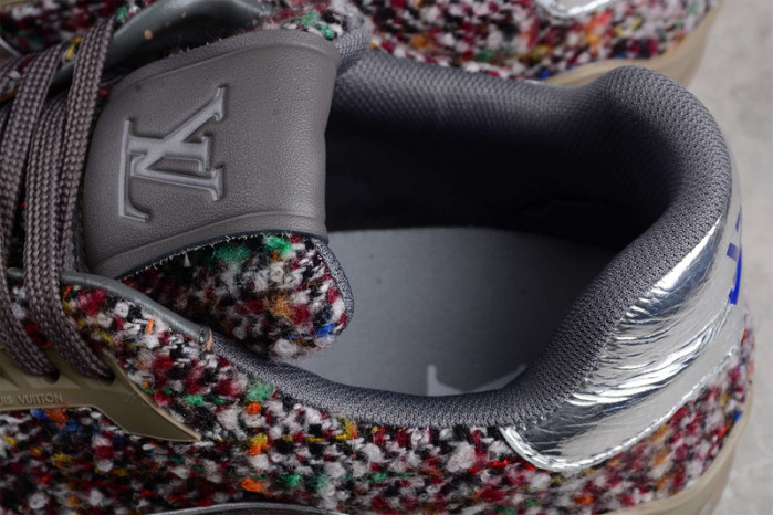 LV TRAINER SNEAKER LOW