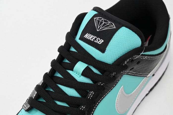 nike dunk sb low diamond S*pply co. "t*f*ny" 304292-402