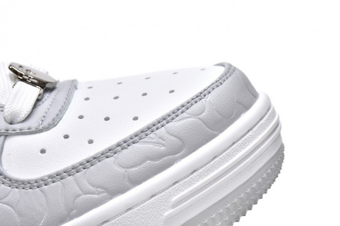 B*PE SNEAKER