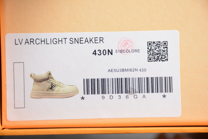 LV TRAINER SNEAKER HIGH