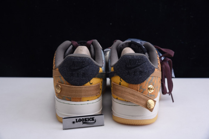 AIR FORCE 1 LOW TRAVIS SCOTT CACTUS JACK CN2405-900