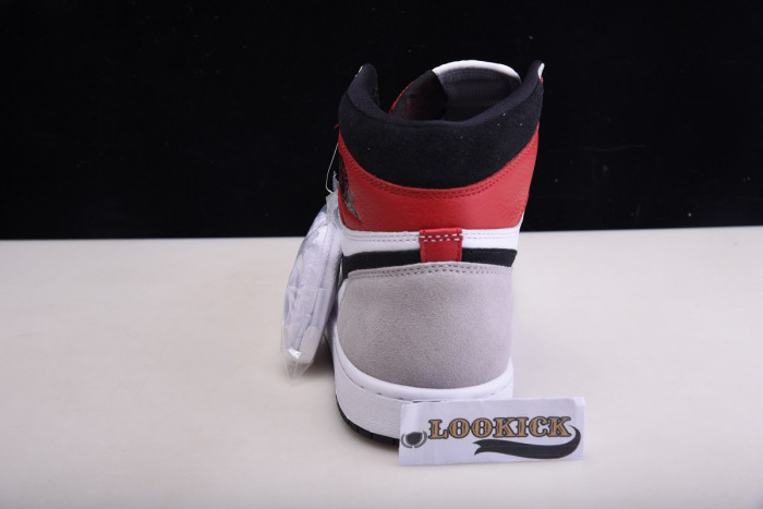 Air Jordan 1 High OG “Light Smoke Grey” 555088-126