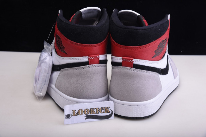 Air Jordan 1 High OG “Light Smoke Grey” 555088-126