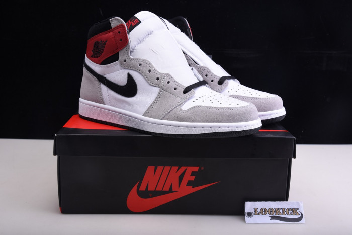 Air Jordan 1 High OG “Light Smoke Grey” 555088-126