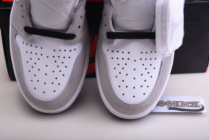 Air Jordan 1 High OG “Light Smoke Grey” 555088-126