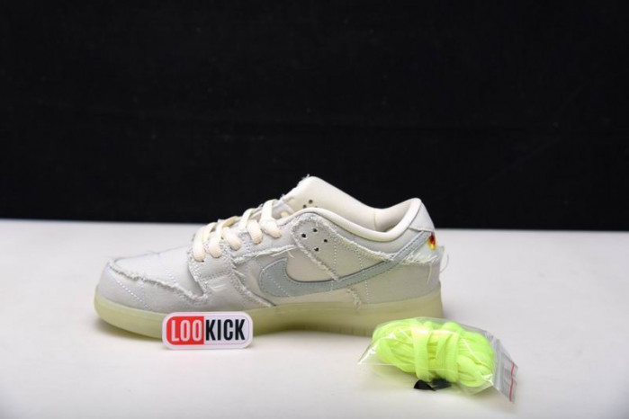 Nike SB Dunk Low “Mummy” DM0774-111
