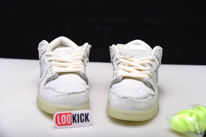 Nike SB Dunk Low “Mummy” DM0774-111
