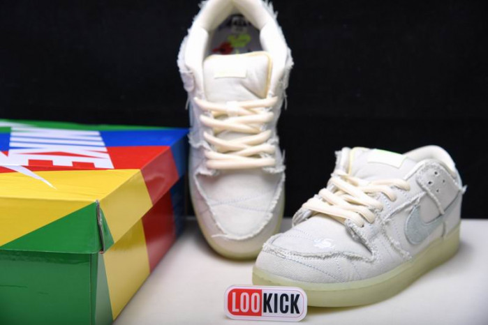 Nike SB Dunk Low “Mummy” DM0774-111