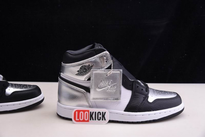 AIR JORDAN 1 HIGH OG WMNS “SILVER TOE” CD0461-001