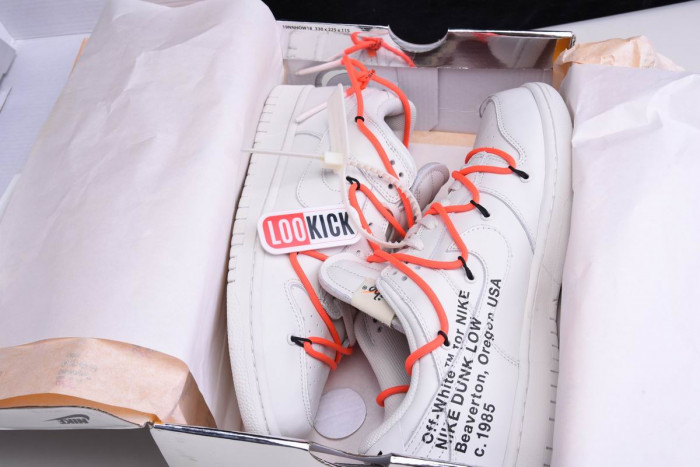 NIKE DUNK LOW OFF-WHITE WHITE CT0856- 900