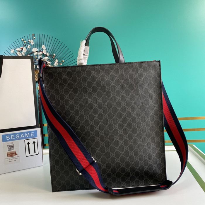 Gucc Bag 38 x 35.5 x 4 cm