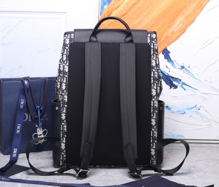 Dio* Backpack 32 x 45 x 16 cm