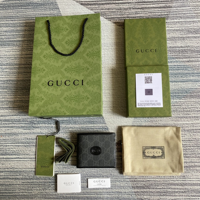 GUCC WALLET