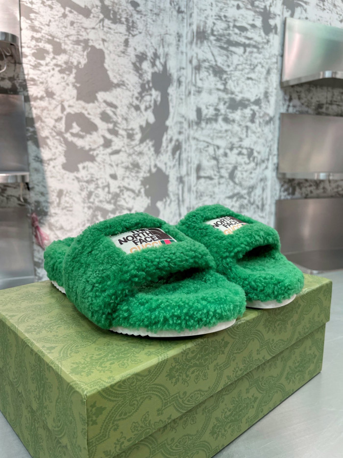 GUCC SLIPPERS
