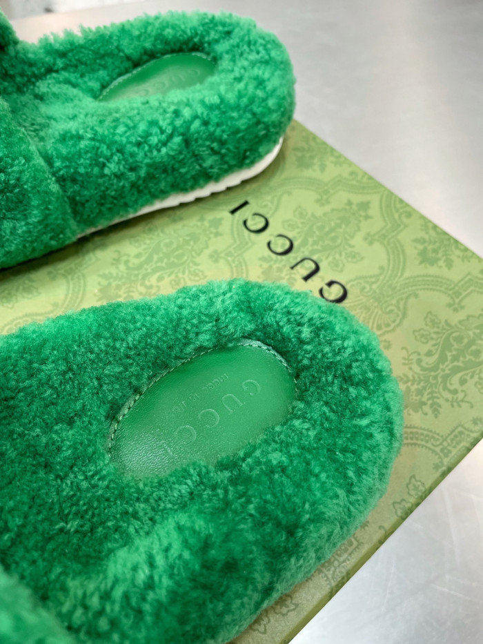 GUCC SLIPPERS
