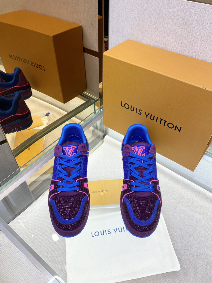 LV TRAINER SNEAKER LOW