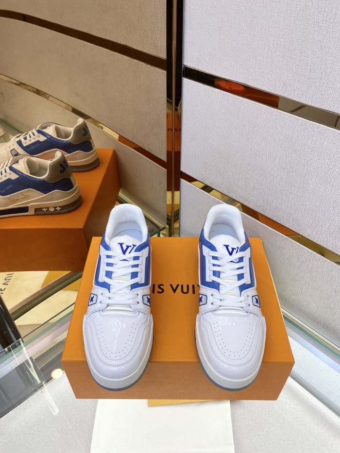 LV TRAINER SNEAKER LOW