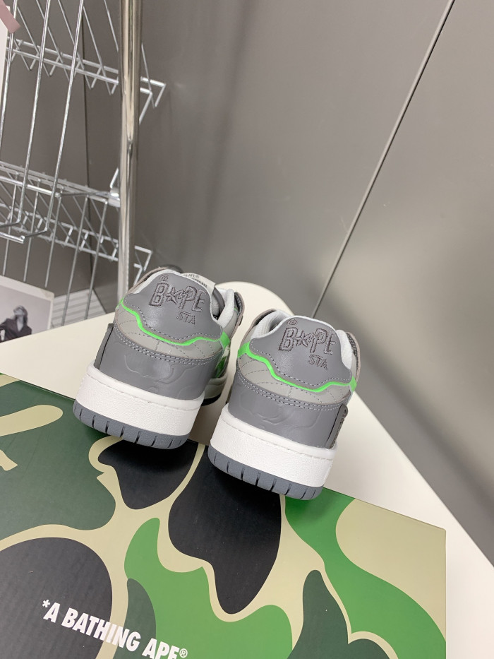 B*PE SNEAKER