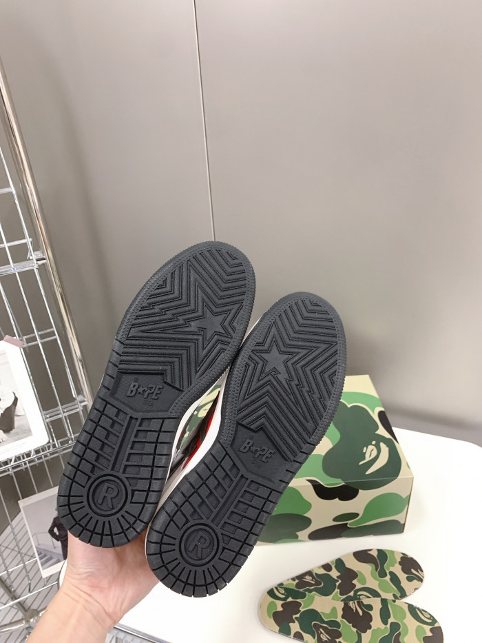 B*PE SNEAKER