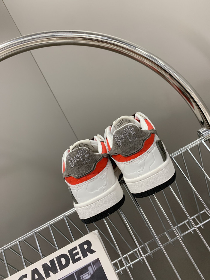 B*PE SNEAKER