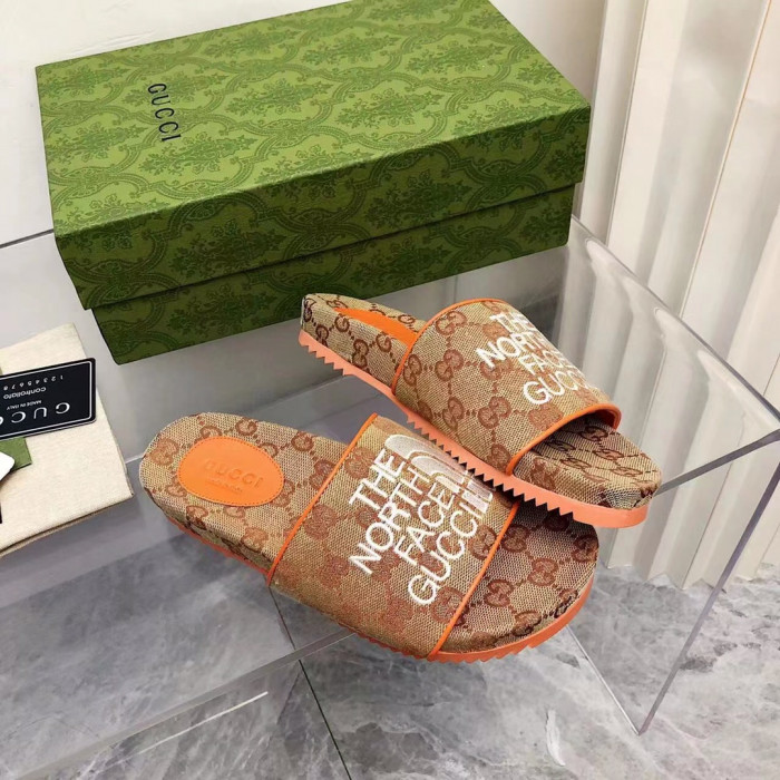 GUCC SLIPPERS