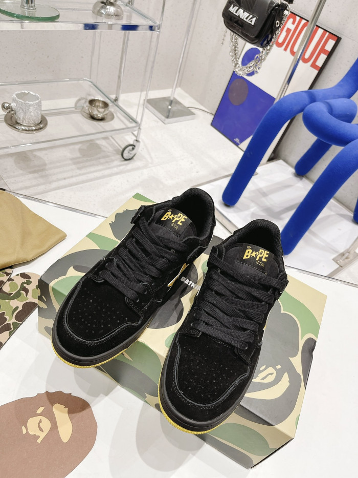 B*PE SNEAKER