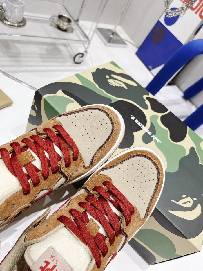 B*PE SNEAKER