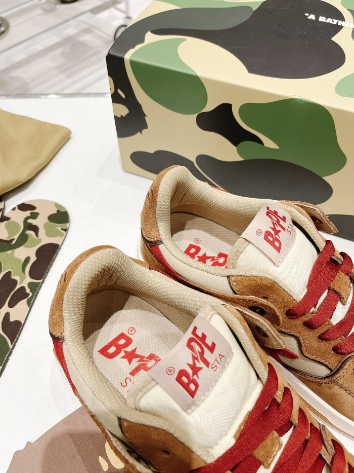 B*PE SNEAKER