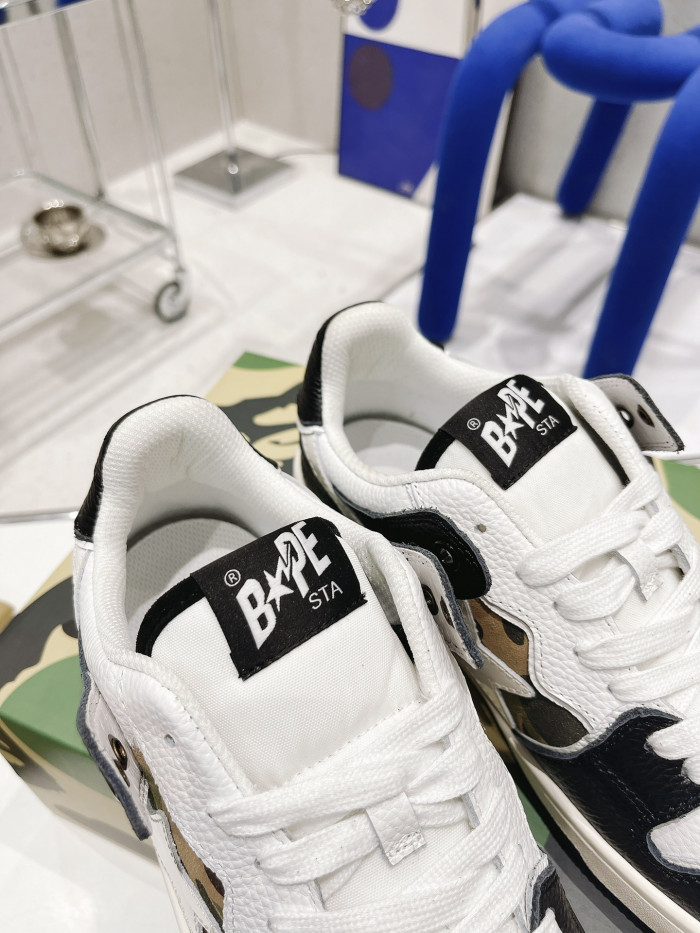 B*PE SNEAKER