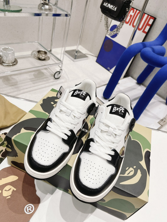 B*PE SNEAKER