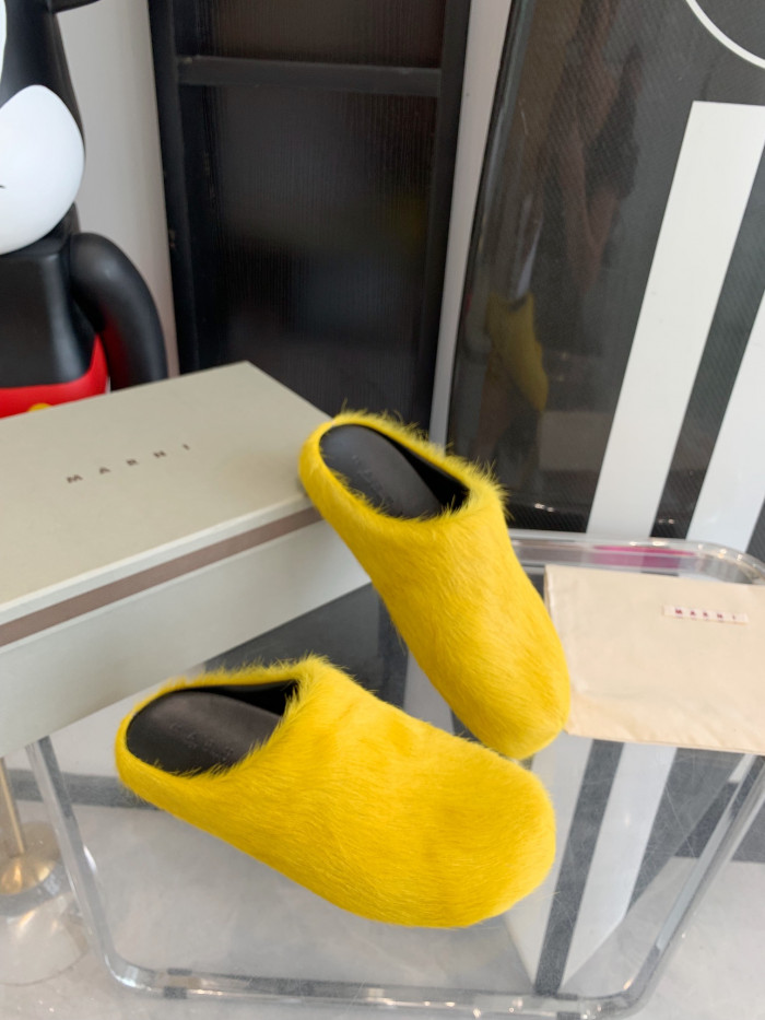 MARNI LONG HAIRCALFSKIN FUSSBETT SABOT