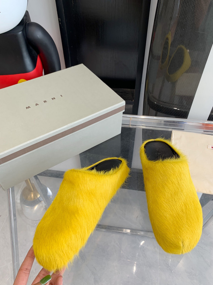 MARNI LONG HAIRCALFSKIN FUSSBETT SABOT