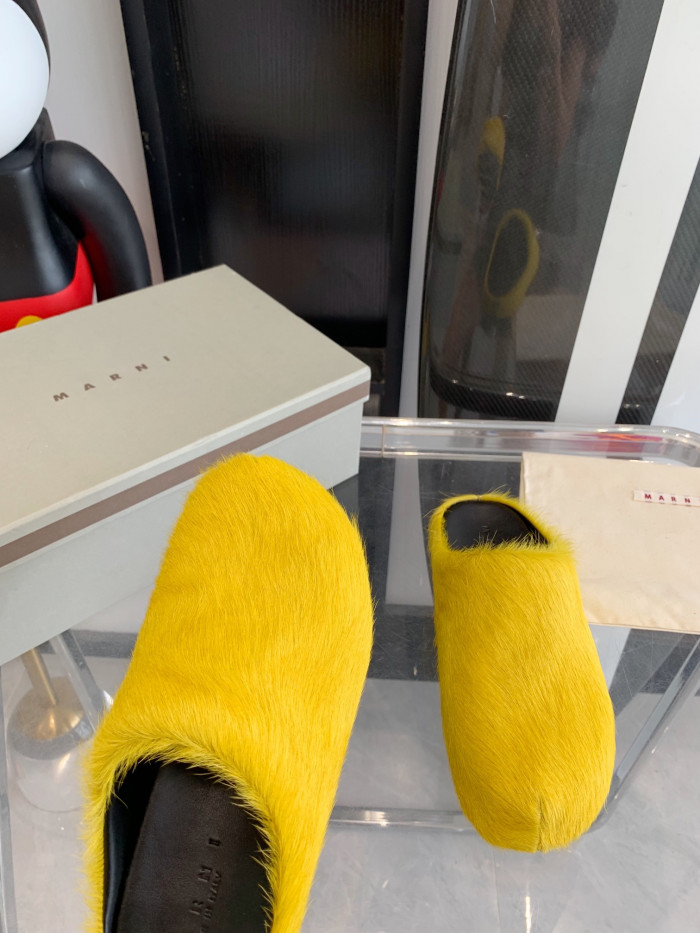 MARNI LONG HAIRCALFSKIN FUSSBETT SABOT
