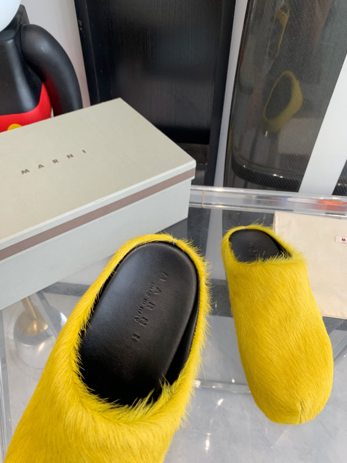 MARNI LONG HAIRCALFSKIN FUSSBETT SABOT