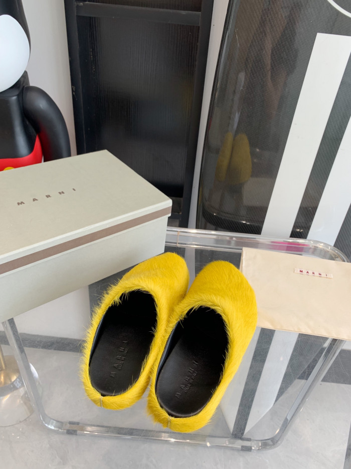 MARNI LONG HAIRCALFSKIN FUSSBETT SABOT