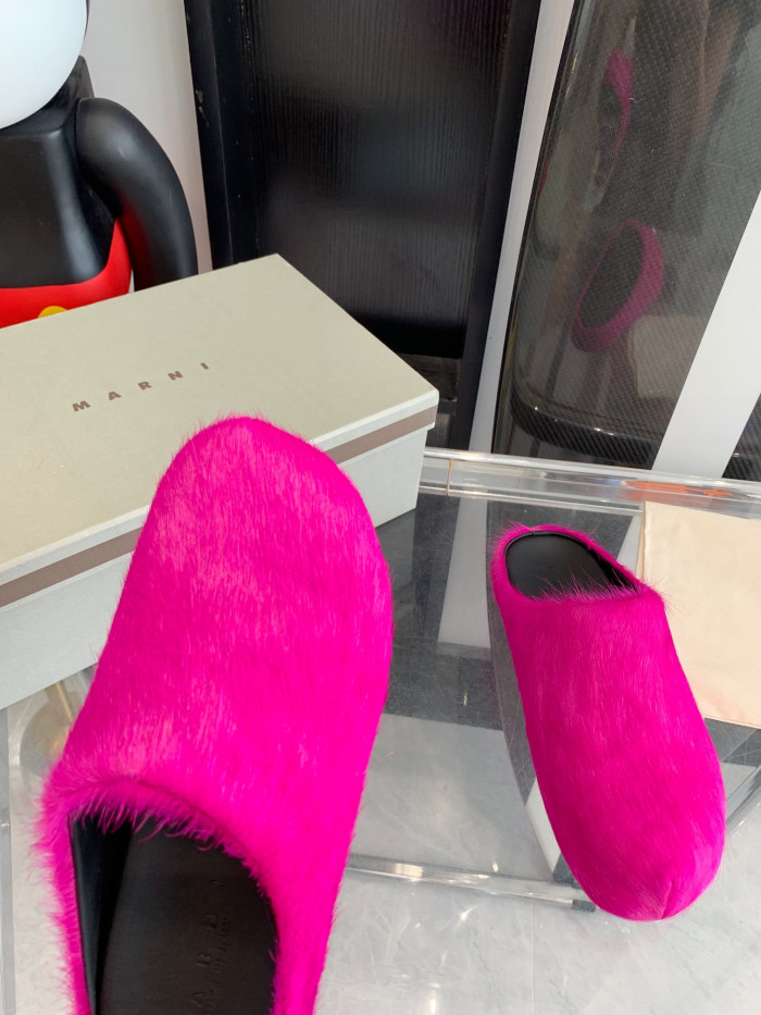 MARNI LONG HAIRCALFSKIN FUSSBETT SABOT