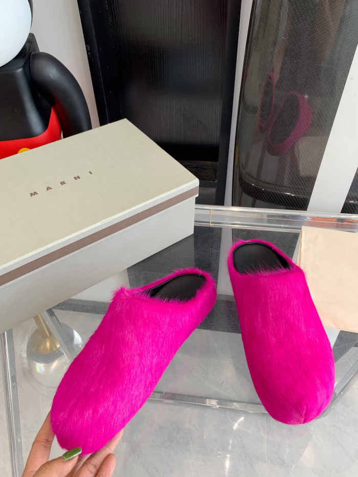 MARNI LONG HAIRCALFSKIN FUSSBETT SABOT
