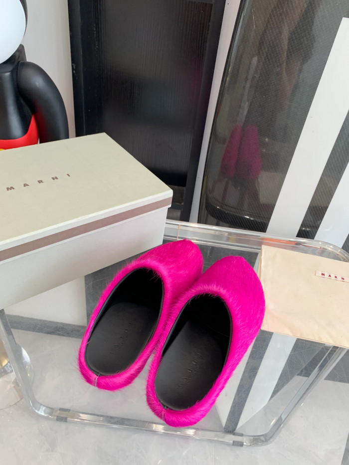 MARNI LONG HAIRCALFSKIN FUSSBETT SABOT