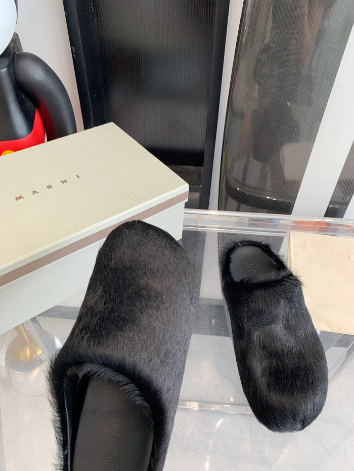 MARNI LONG HAIRCALFSKIN FUSSBETT SABOT