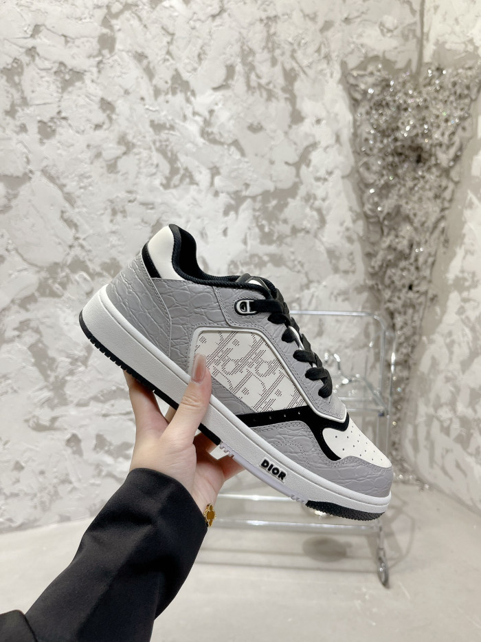 DR B27 SNEAKER