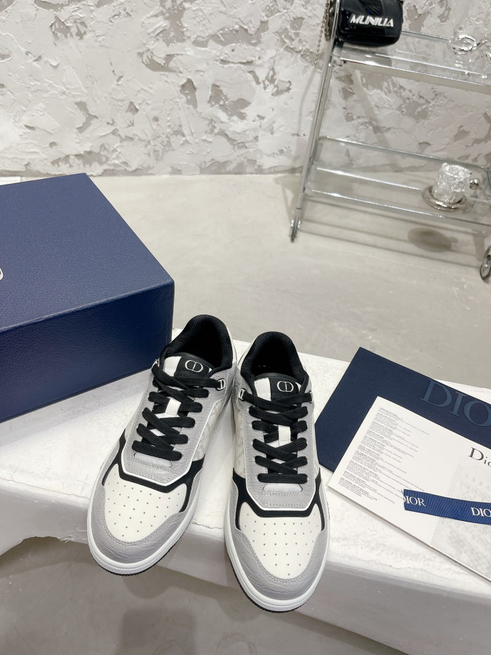DR B27 SNEAKER