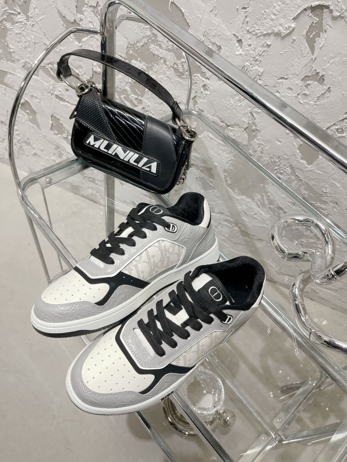 DR B27 SNEAKER